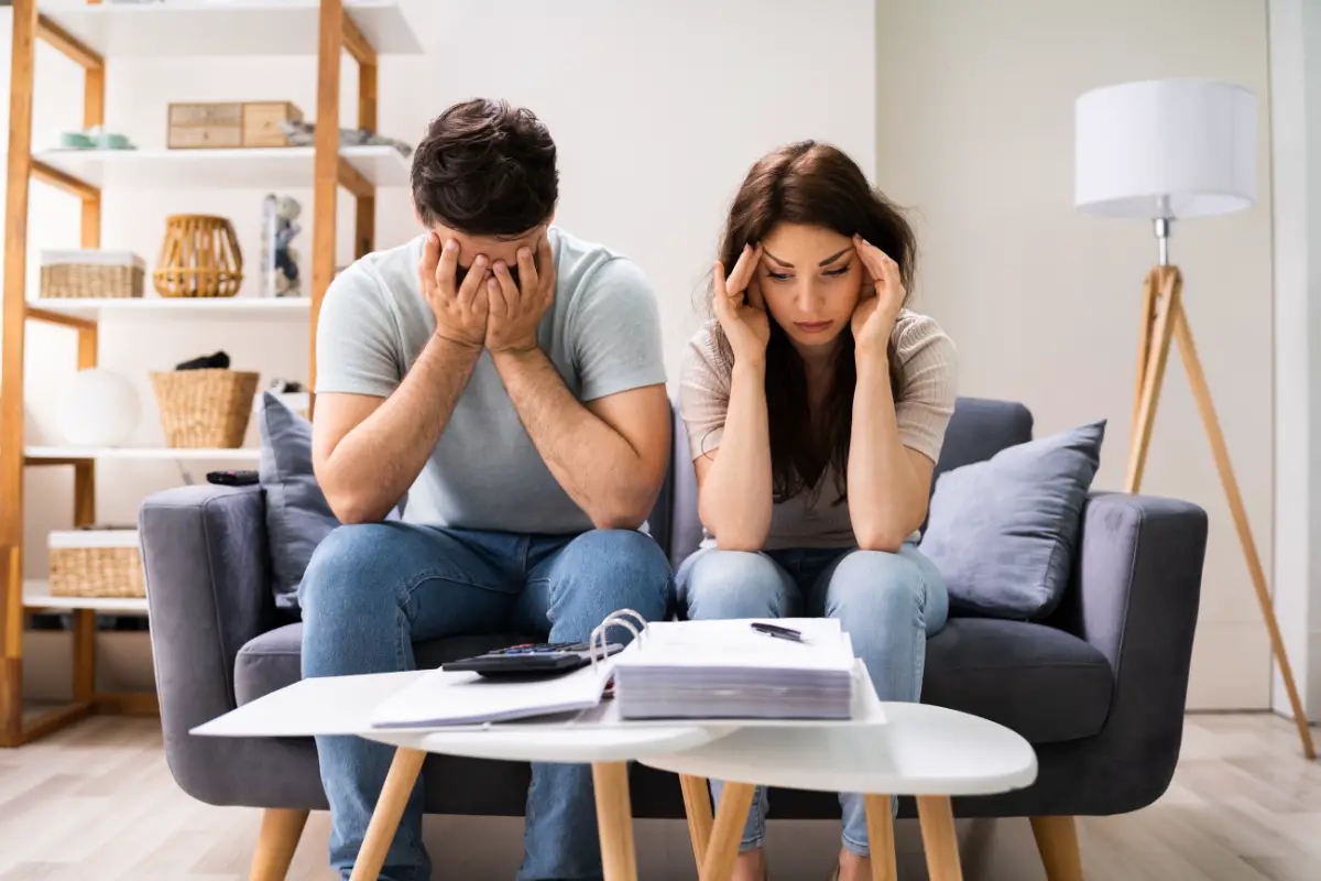 couple in Financial Stress