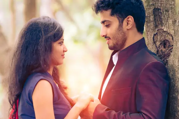 indian couple in park after arranged marriage, happy relationship advice for newlyweds